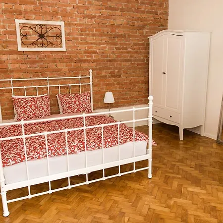 Apartment Old Eroilor - Ultracentral & Free Parking *